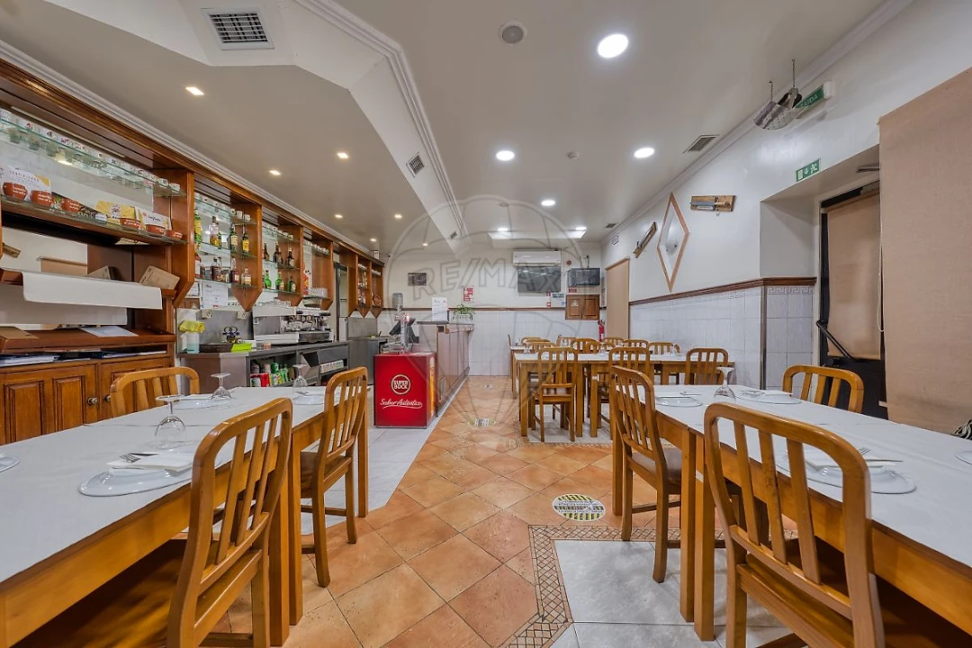 Negócio para Venda em Vila Chã de Ourique Foto 4