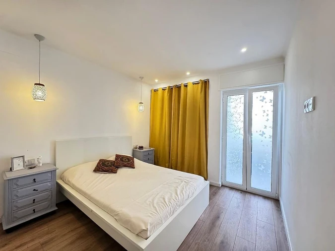 Apartamento T3 para Venda em Corroios Foto 22