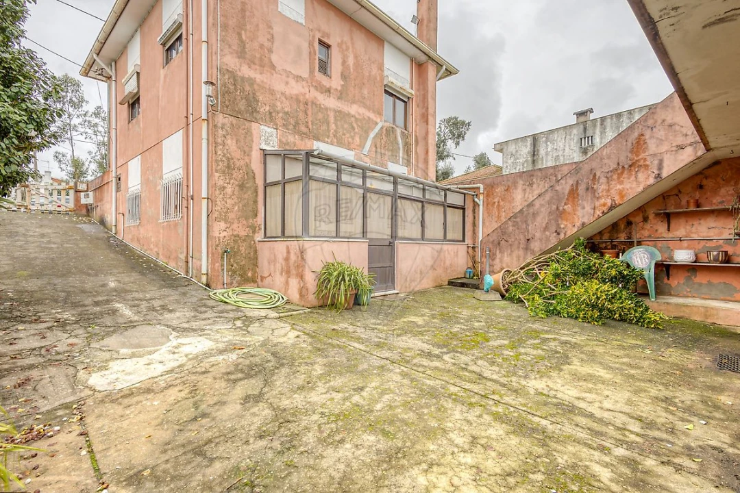 Moradia T2 para Venda em Serzedo e Perosinho Foto 16