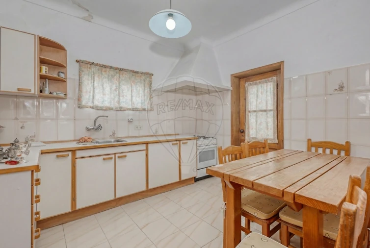 Moradia T2 para Venda em Serzedo e Perosinho Foto 13