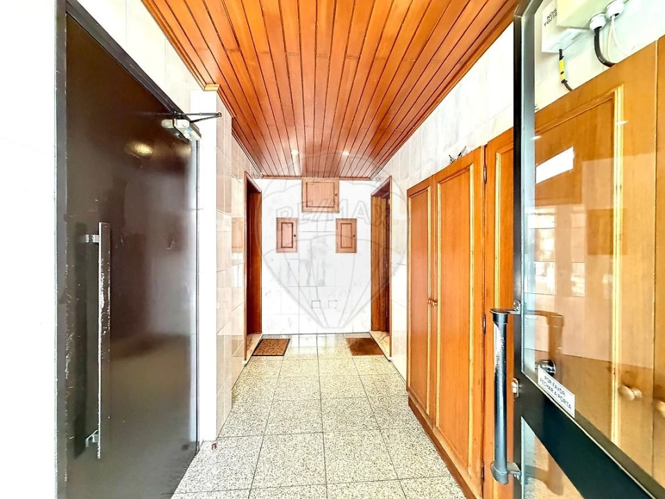 Apartamento T2 para Venda em Gulpilhares e Valadares Foto 13