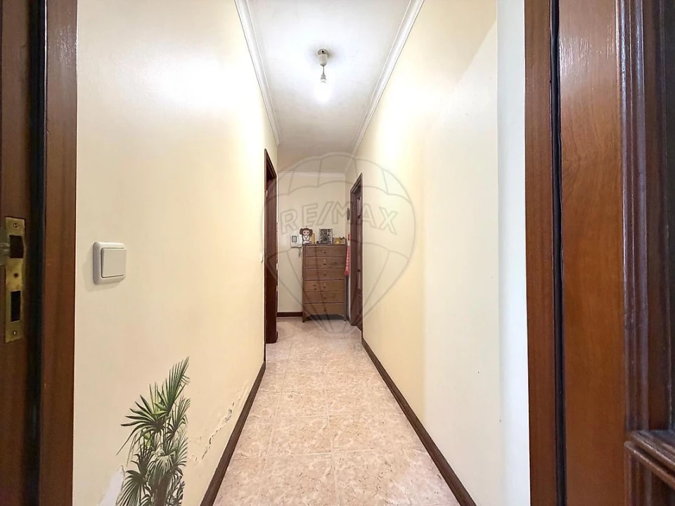 Apartamento T2 para Venda em Gulpilhares e Valadares Foto 21