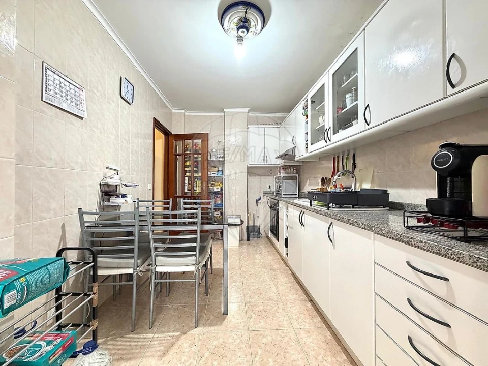 Apartamento T2 para Venda em Gulpilhares e Valadares Foto 18