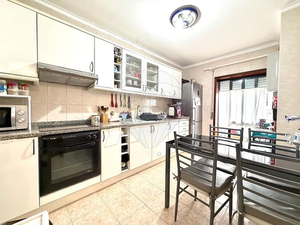 Apartamento T2 para Venda em Gulpilhares e Valadares Foto 22