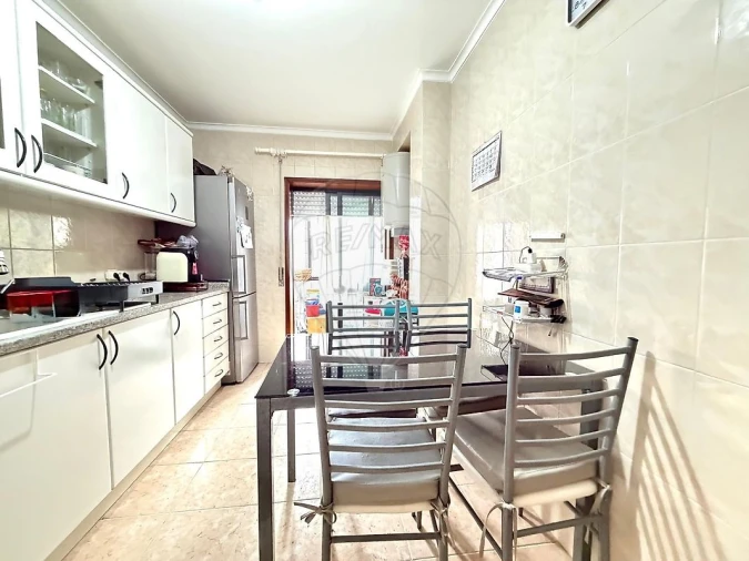 Apartamento T2 para Venda em Gulpilhares e Valadares Foto 19