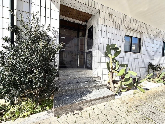 Apartamento T2 para Venda em Gulpilhares e Valadares Foto 3