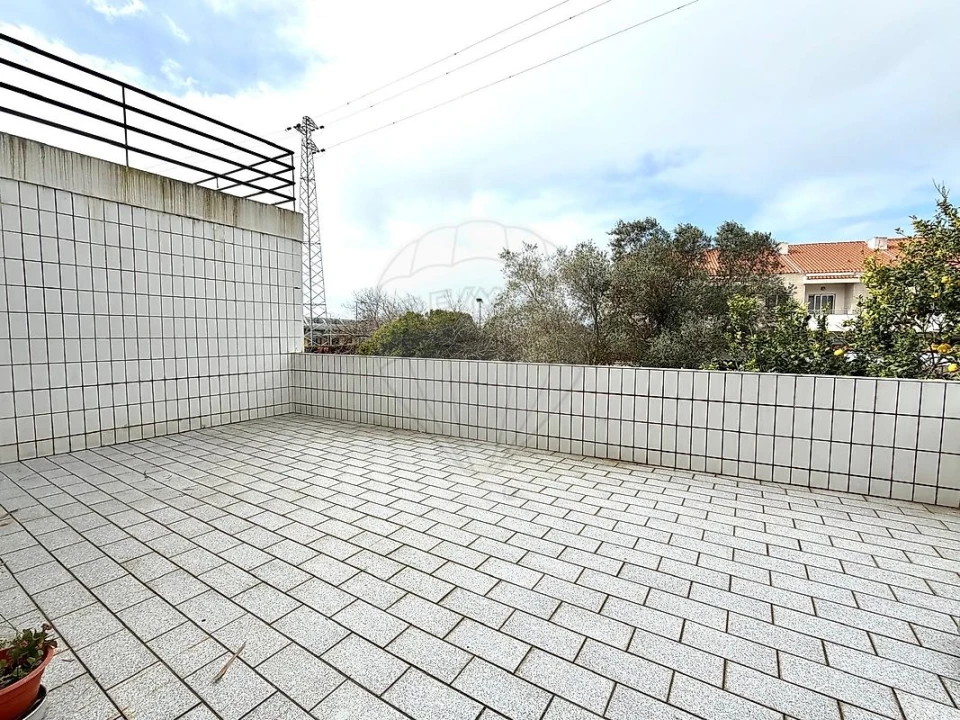 Apartamento T2 para Venda em Gulpilhares e Valadares Foto 17