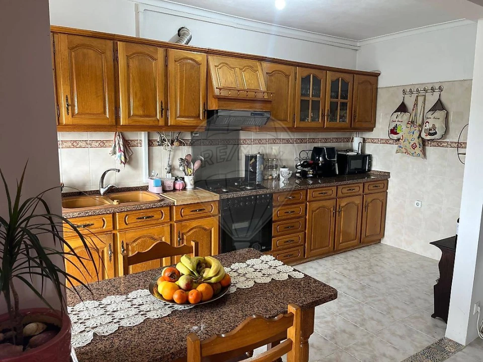 Apartamento T3 para Venda em Corroios Foto 3