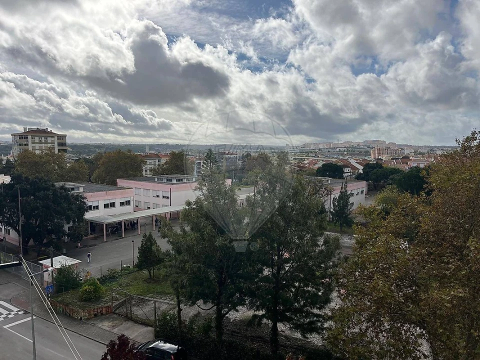 Apartamento T3 para Venda em Corroios Foto 9