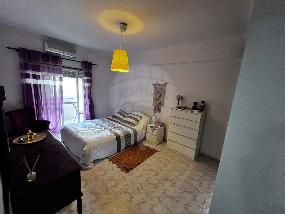 Apartamento T3 para Venda em Corroios Foto 23