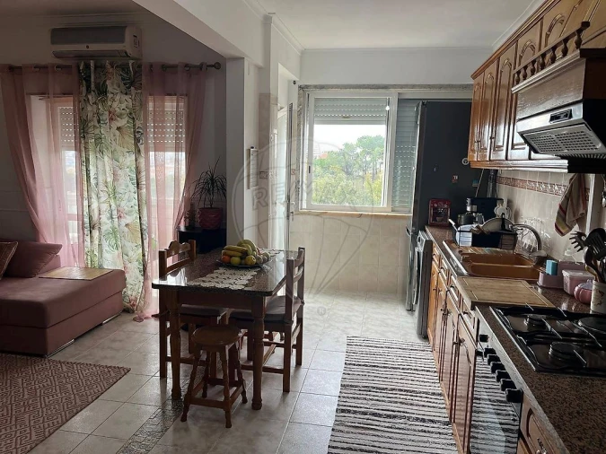 Apartamento T3 para Venda em Corroios Foto 2