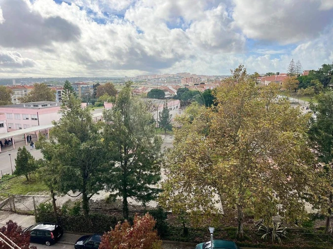 Apartamento T3 para Venda em Corroios Foto 8