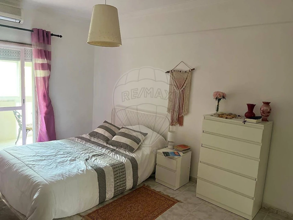 Apartamento T3 para Venda em Corroios Foto 22