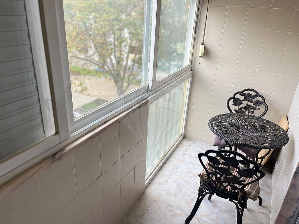 Apartamento T3 para Venda em Corroios Foto 26