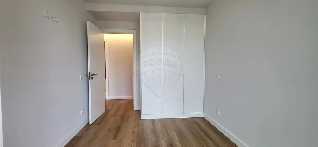 Apartamento T3 para Venda em Algés, Linda-A-Velha e Cruz Quebrada-Dafundo Foto 16