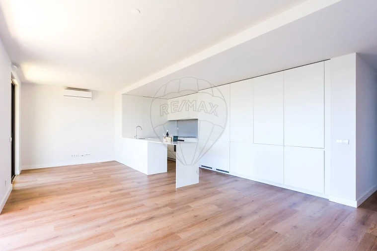 Apartamento T3 para Venda em Algés, Linda-A-Velha e Cruz Quebrada-Dafundo Foto 11