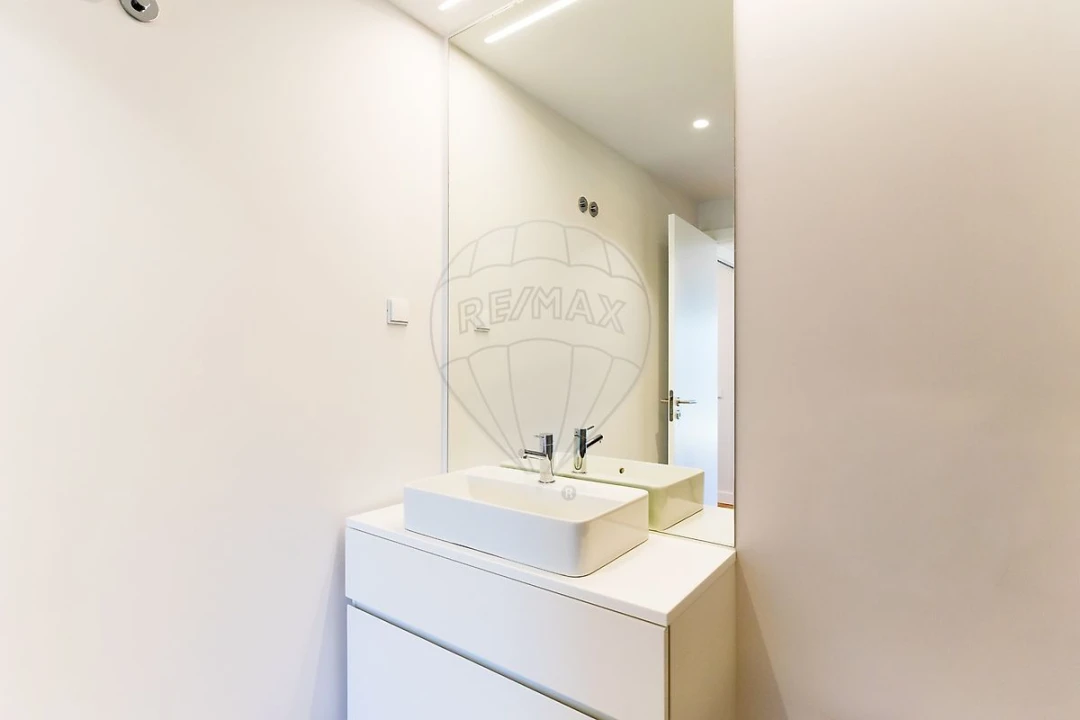 Apartamento T3 para Venda em Algés, Linda-A-Velha e Cruz Quebrada-Dafundo Foto 37
