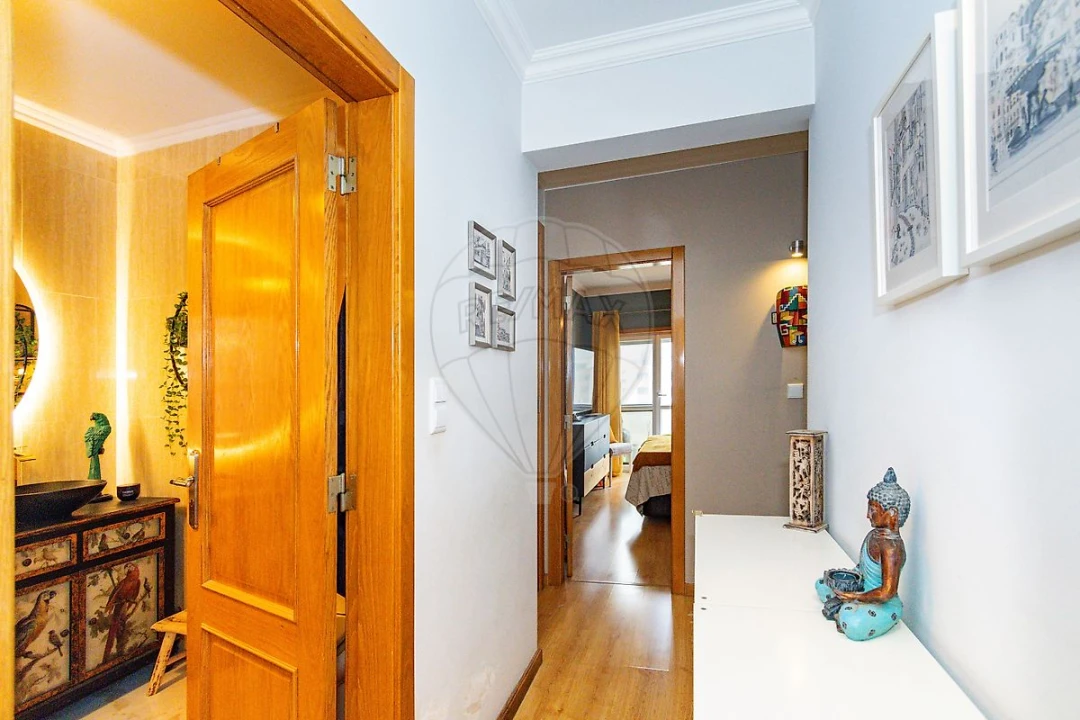 Apartamento T2 para Venda em Póvoa de Santa Iria e Forte da Casa Foto 9