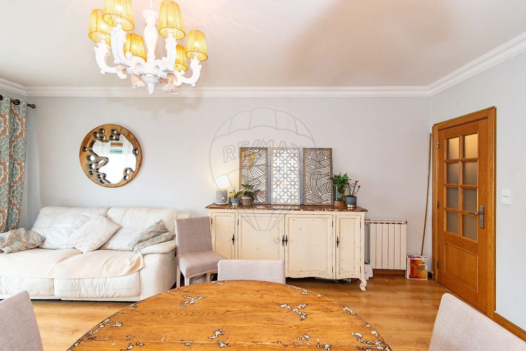 Apartamento T2 para Venda em Póvoa de Santa Iria e Forte da Casa Foto 21