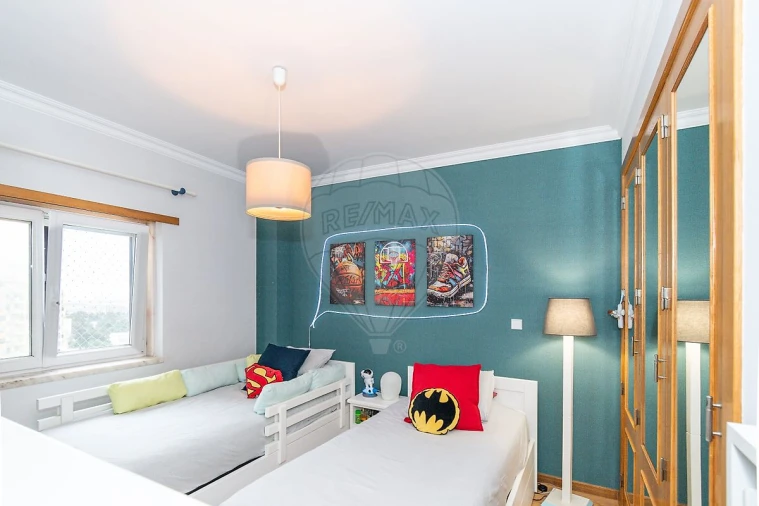 Apartamento T2 para Venda em Póvoa de Santa Iria e Forte da Casa Foto 4