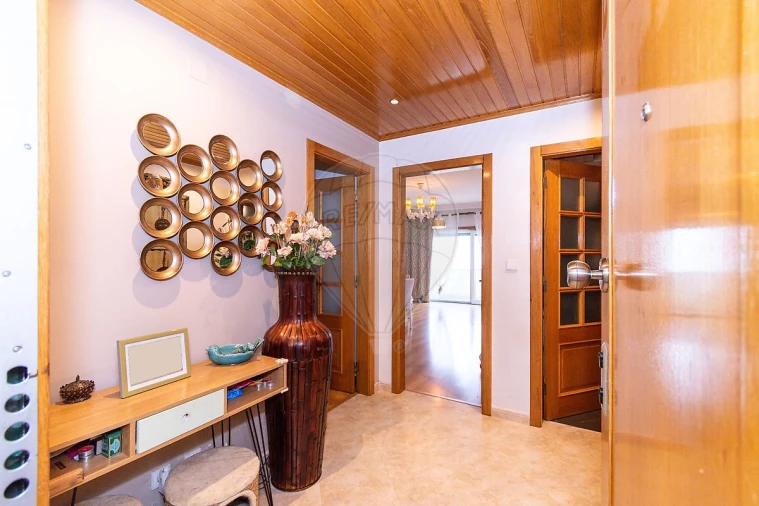 Apartamento T2 para Venda em Póvoa de Santa Iria e Forte da Casa Foto 20