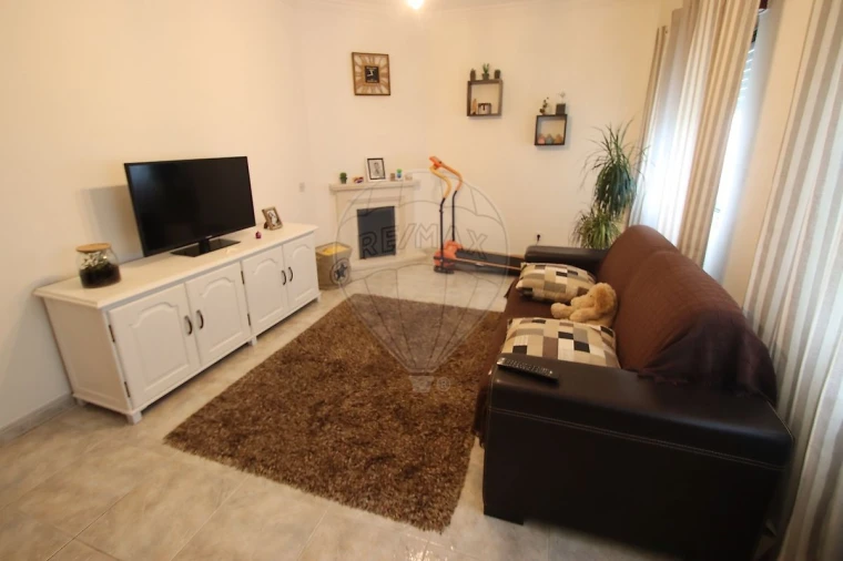 Apartamento T3 para Venda em Castanheira do Ribatejo e Cachoeiras Foto 12