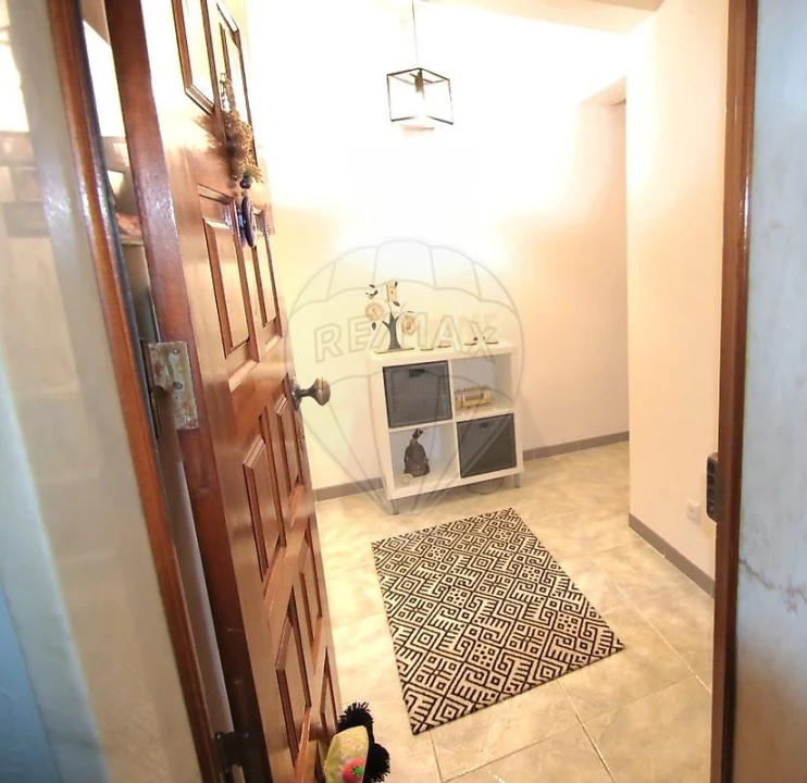 Apartamento T3 para Venda em Castanheira do Ribatejo e Cachoeiras Foto 10