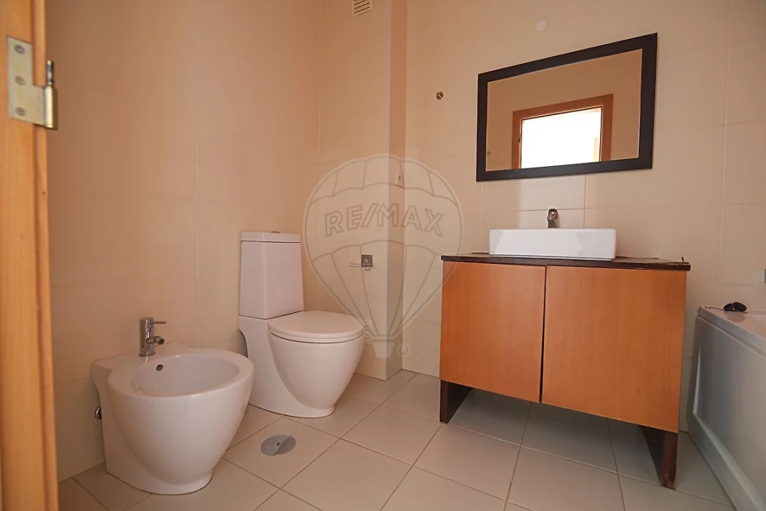 Apartamento T4 para Venda em Pinhal Novo Foto 26