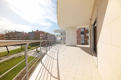 Apartamento T4 para Venda em Pinhal Novo