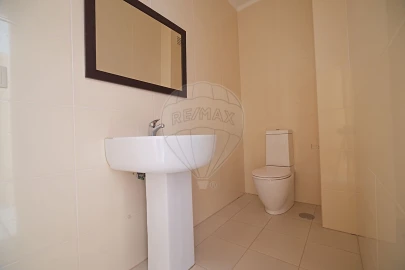 Apartamento T4 para Venda em Pinhal Novo