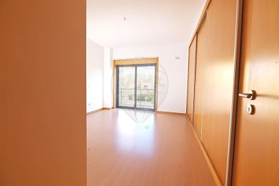 Apartamento T4 para Venda em Pinhal Novo