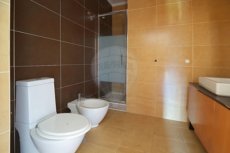 Apartamento T4 para Venda em Pinhal Novo Foto 13