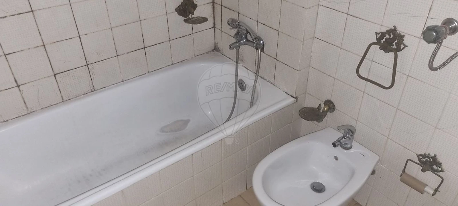 Apartamento T2 para Venda em Rio Tinto Foto 16