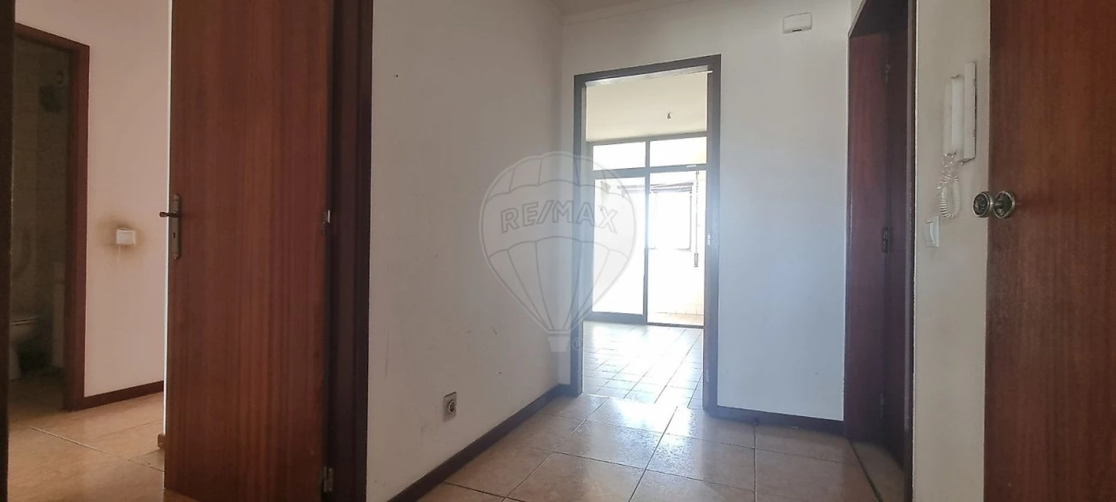Apartamento T2 para Venda em Rio Tinto Foto 7
