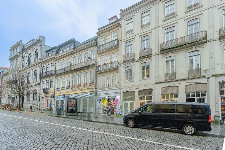 Apartamento para Venda em Cedofeita, Santo Ildefonso, Sé, Miragaia, São Nicolau e Vitória Foto 4