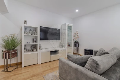 Apartamento T3 para Venda em Campanhã