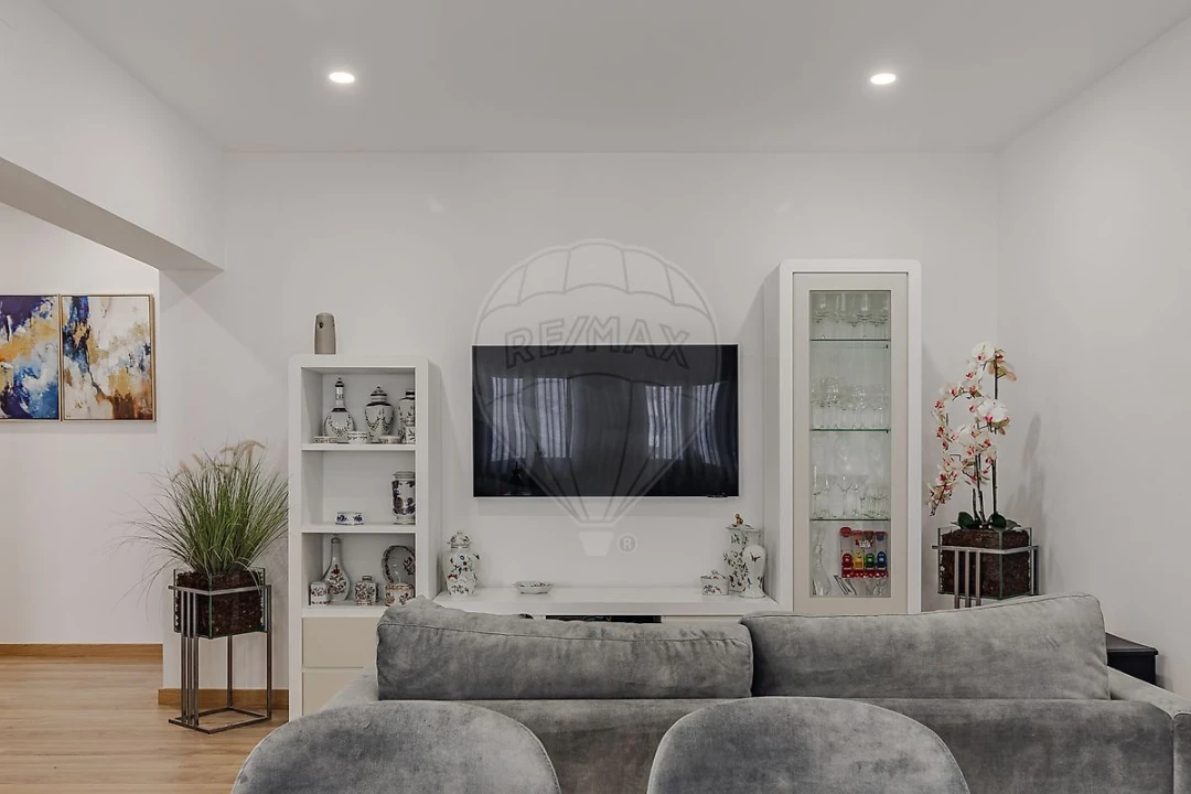 Apartamento T3 para Venda em Campanhã Foto 9
