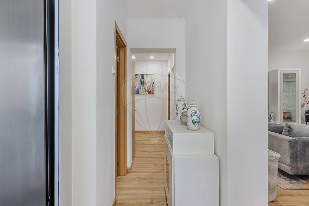 Apartamento T3 para Venda em Campanhã Foto 13