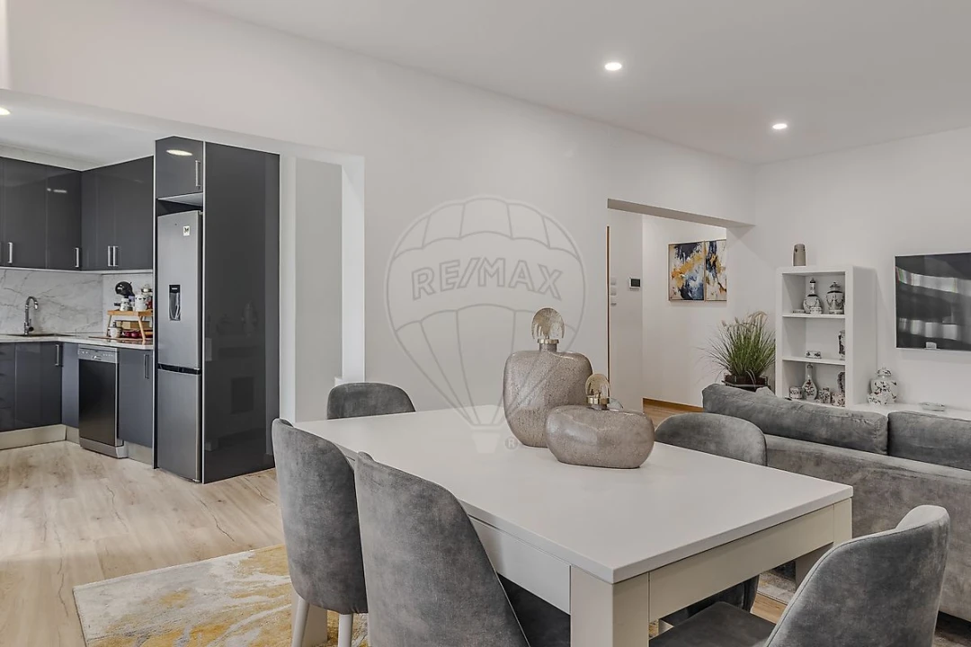Apartamento T3 para Venda em Campanhã Foto 8
