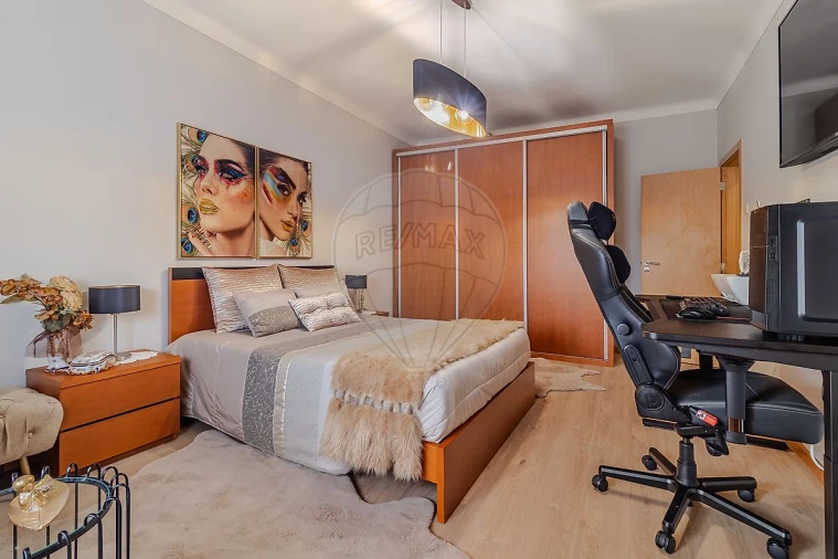 Apartamento T3 para Venda em Campanhã Foto 21