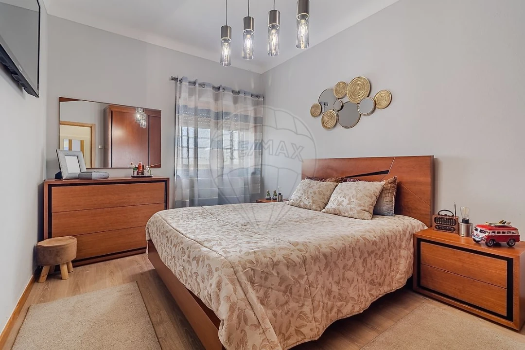 Apartamento T3 para Venda em Campanhã Foto 23