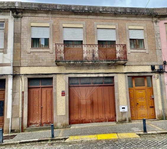 Moradia T4 para Venda em Peso da Régua e Godim Foto 5