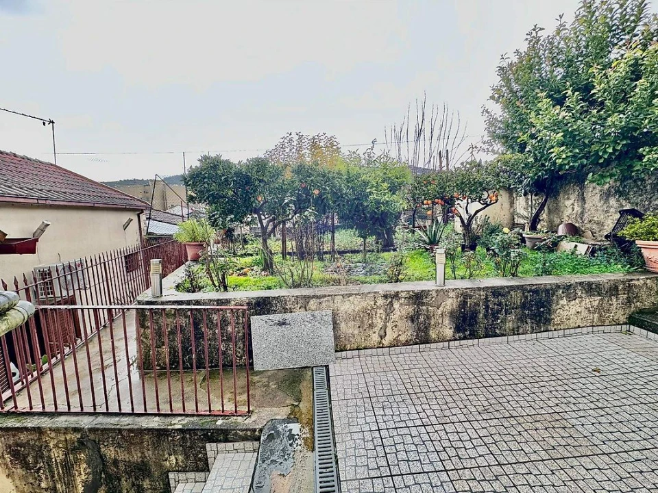 Moradia T4 para Venda em Peso da Régua e Godim Foto 16