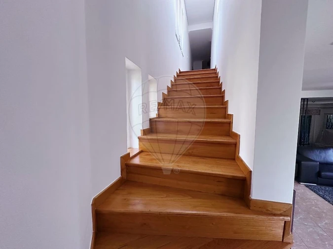 Moradia T4 para Venda em Lordelo Foto 19