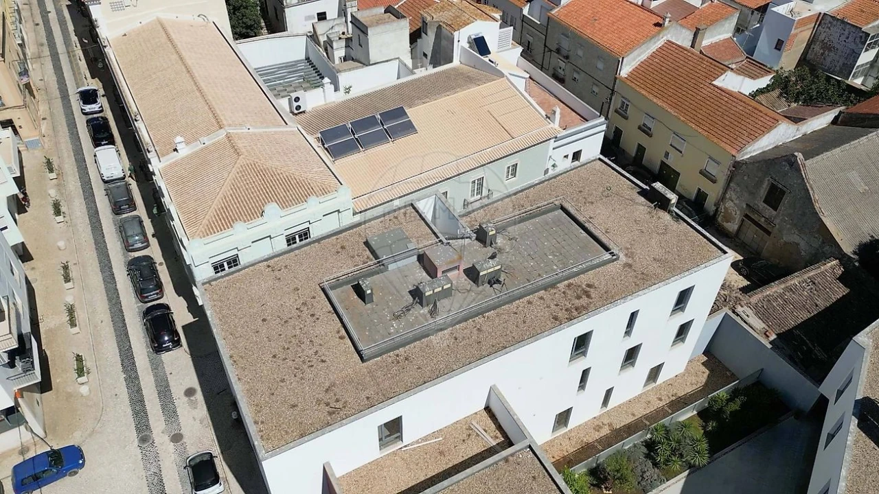 Apartamento T2 para Venda em Portimão Foto 4