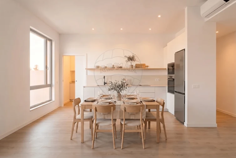 Apartamento T2 para Venda em Portimão Foto 4