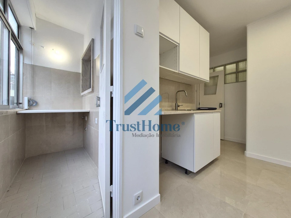 Apartamento T3 para Venda em Águas Livres Foto 4