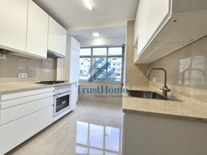 Apartamento T3 para Venda em Águas Livres