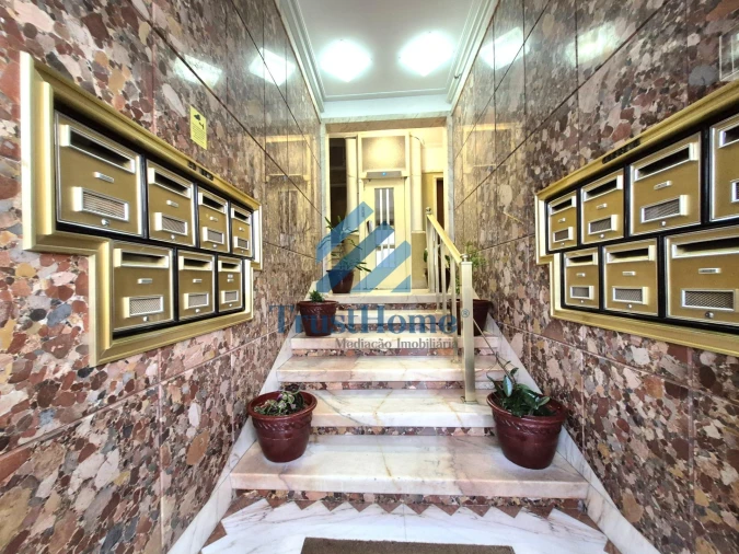 Apartamento T3 para Venda em Águas Livres Foto 29