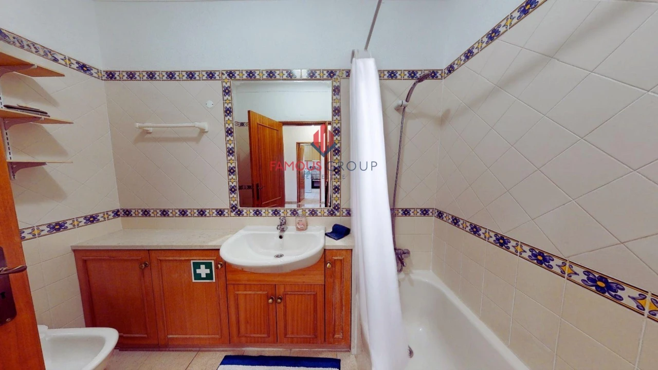 Apartamento T2 para Venda em Alvor Foto 21